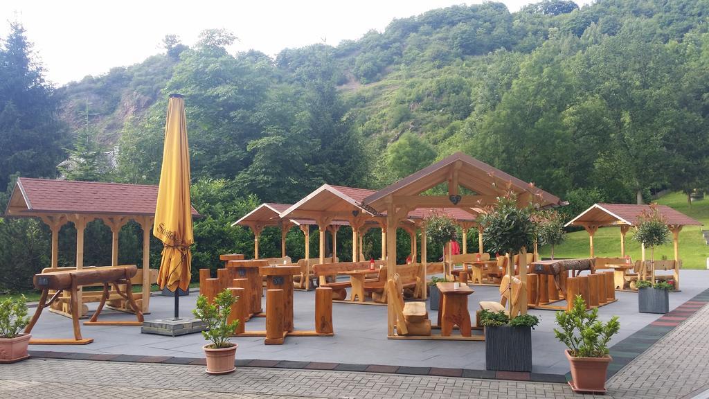 Moselhotel Waldeck Бурген Экстерьер фото