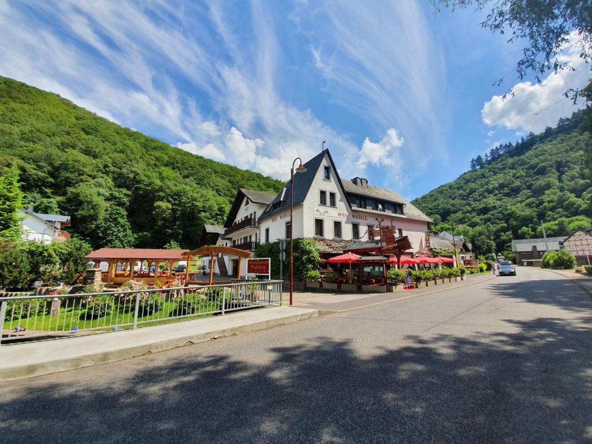 Moselhotel Waldeck Бурген Экстерьер фото